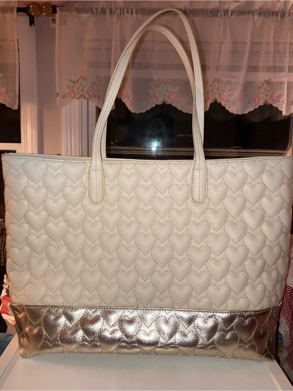 Betsy Johnson-NEW Cream and Gold Heart-Quilted Tote 18x15